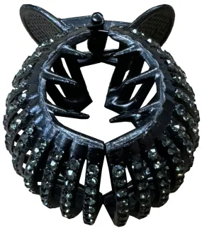 Heavy Stone Black Round Clamp