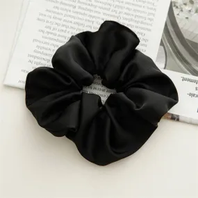 Holiday Scrunchie Black