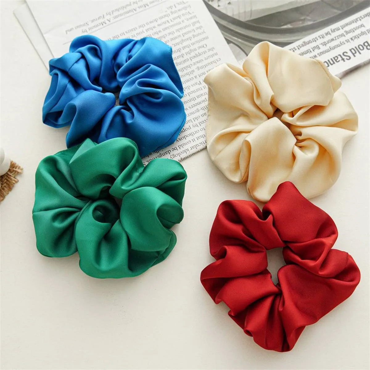 Holiday Scrunchie Black