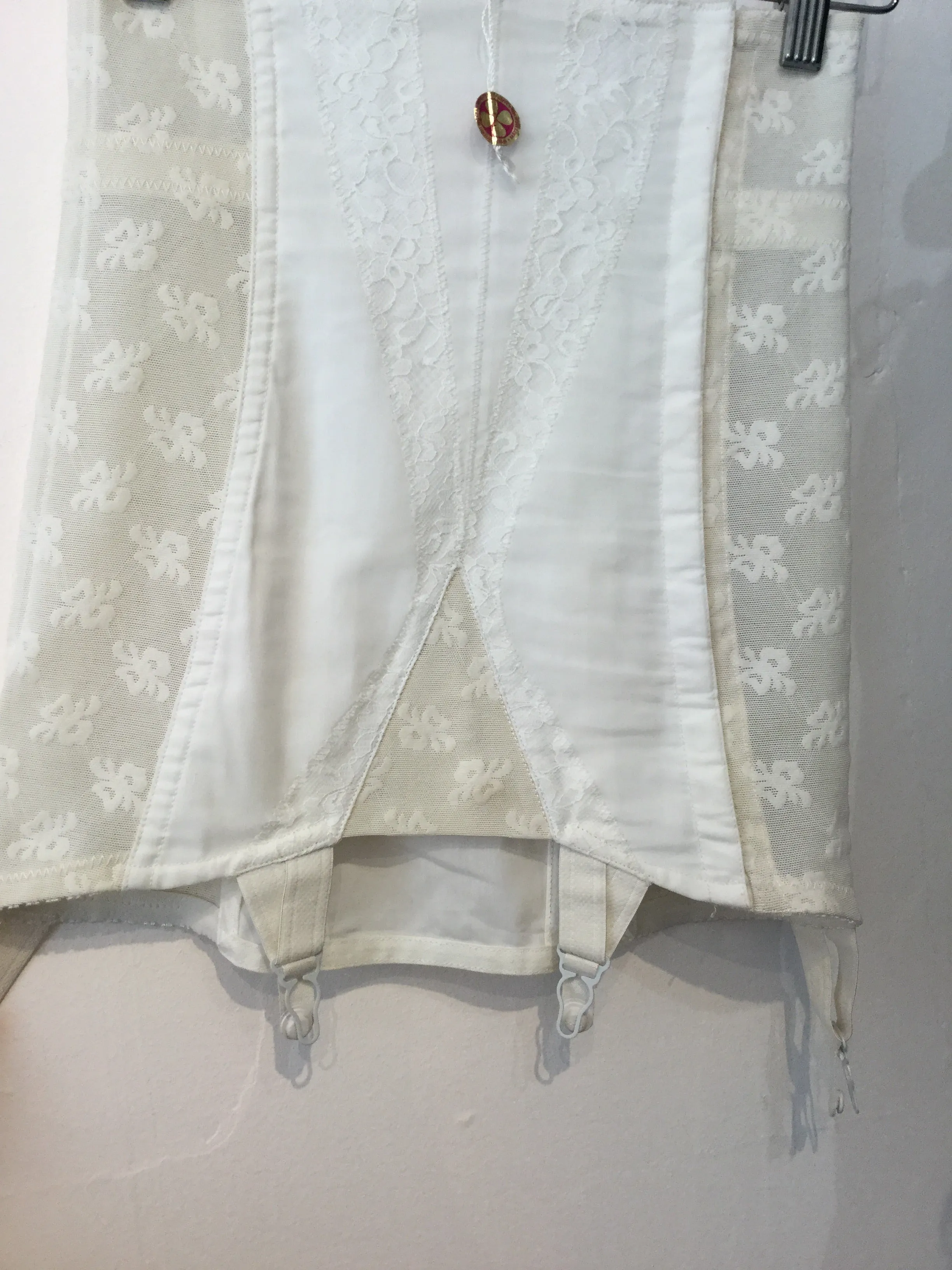 The Finland Collection White Bow Print Cinching Girdle S/M #124