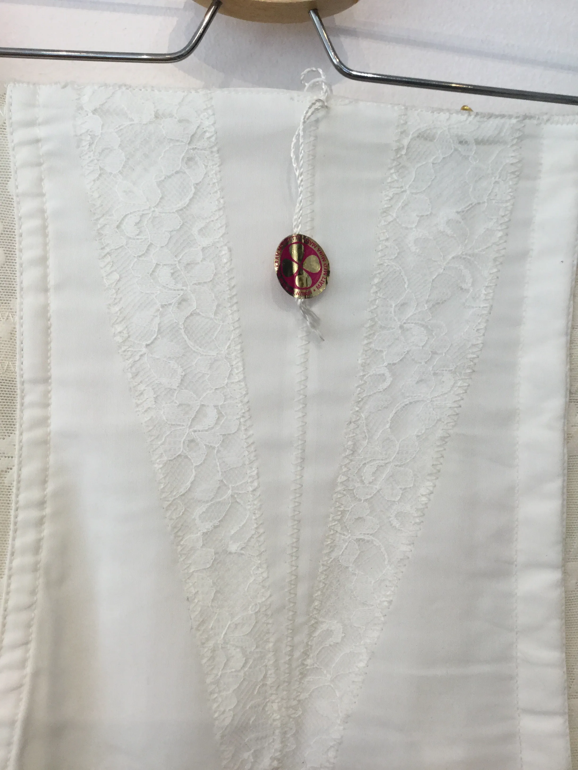 The Finland Collection White Bow Print Cinching Girdle S/M #124