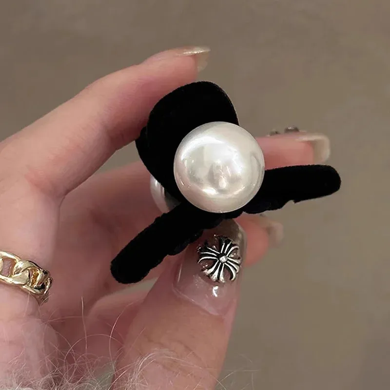 VAIGE 4.4cm Velvet Mini Pearl Hair Claw Clips - Elegant Solid Hair Accessories for Women